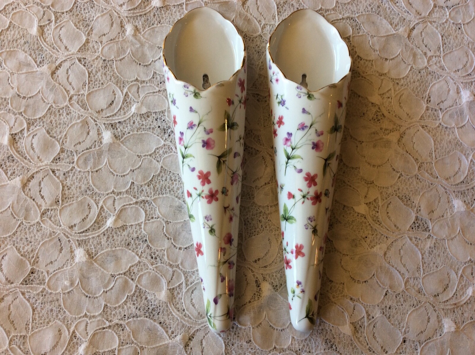 Pair Porcelain Wall Pocket Vases 12\