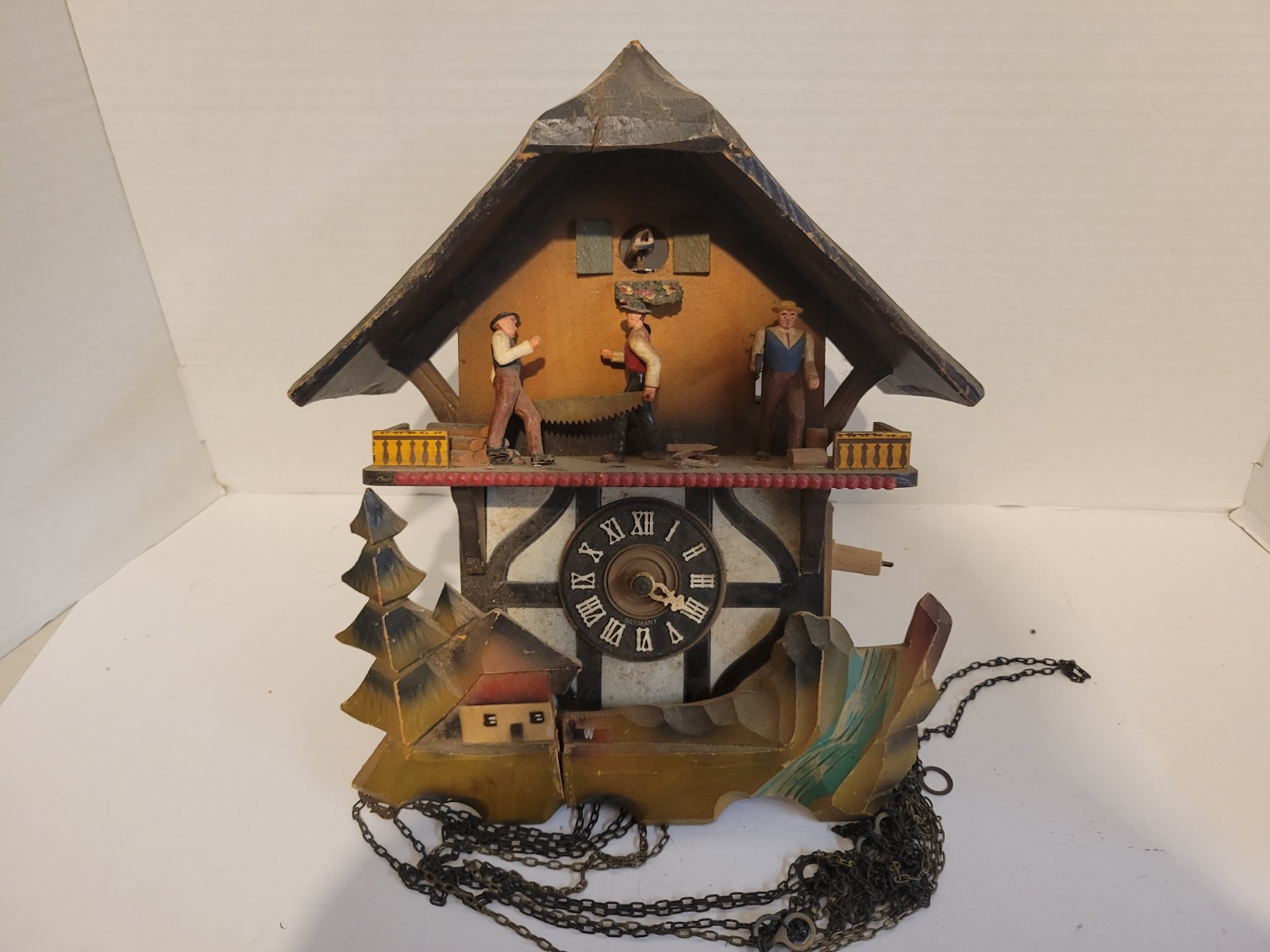 Vintage German E S C H M E C K B E C H E R Black Forest With Music Cuckoo Clock