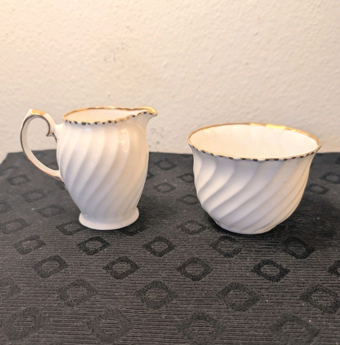 Vintage Bone China Vintage Open Sugar Bowl & Creamer White Swirl/ England 