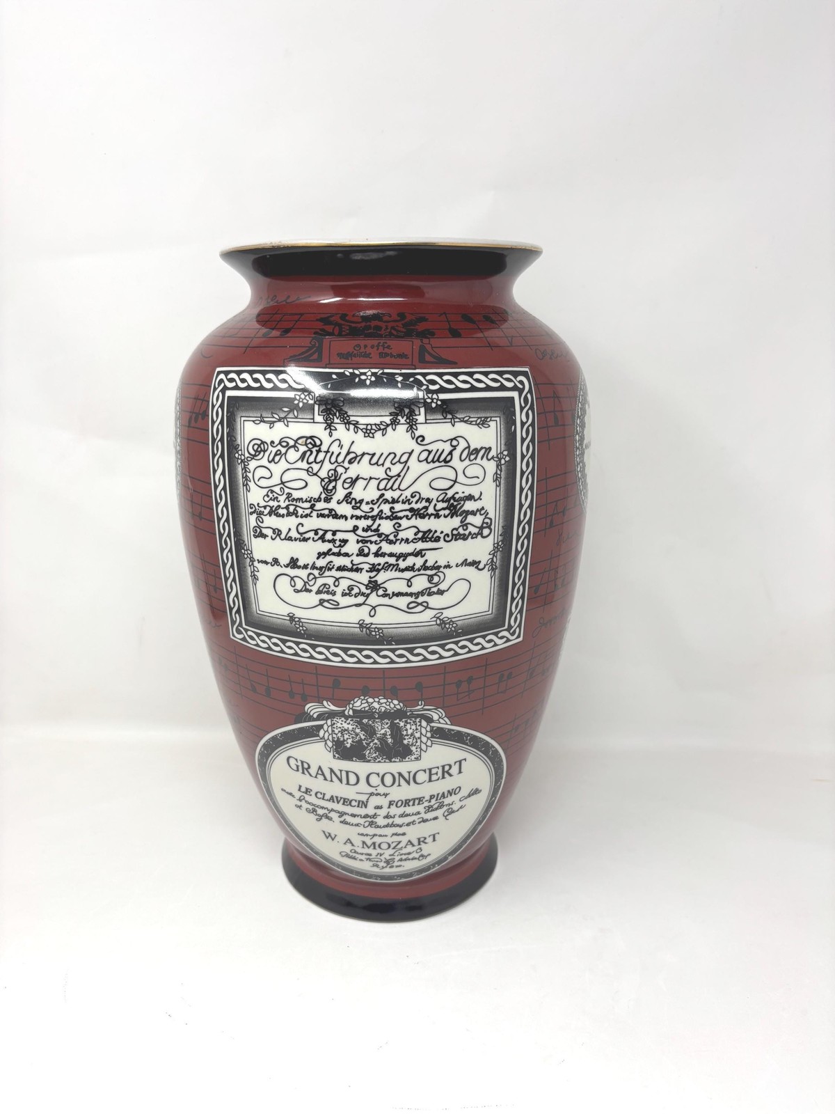 Vintage Formalities by Baum Bros Melody Mahogany Collection Mozart Vase 12\