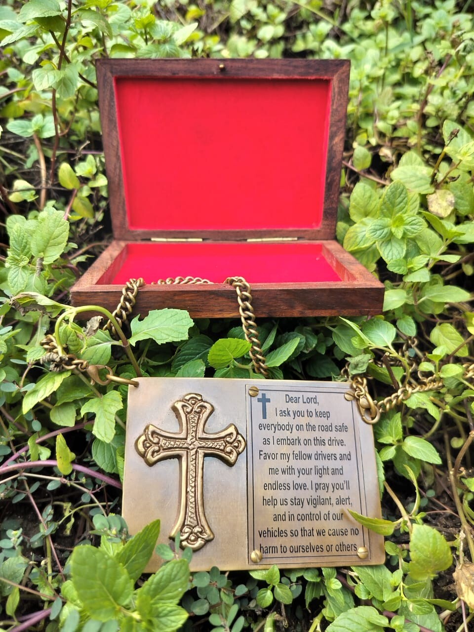 10 Antique Style Brass Prayer Plaques 3.5 Inch with Chain Wooden Gift Box