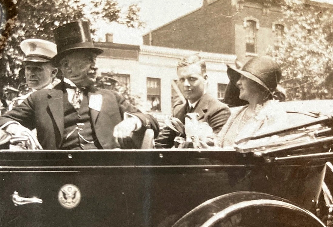 CHARLES A. LINDBERGH HISTORIC WELCOME HOME IN PRES. COOLIDGE'S PARADE CAR  PHOTO