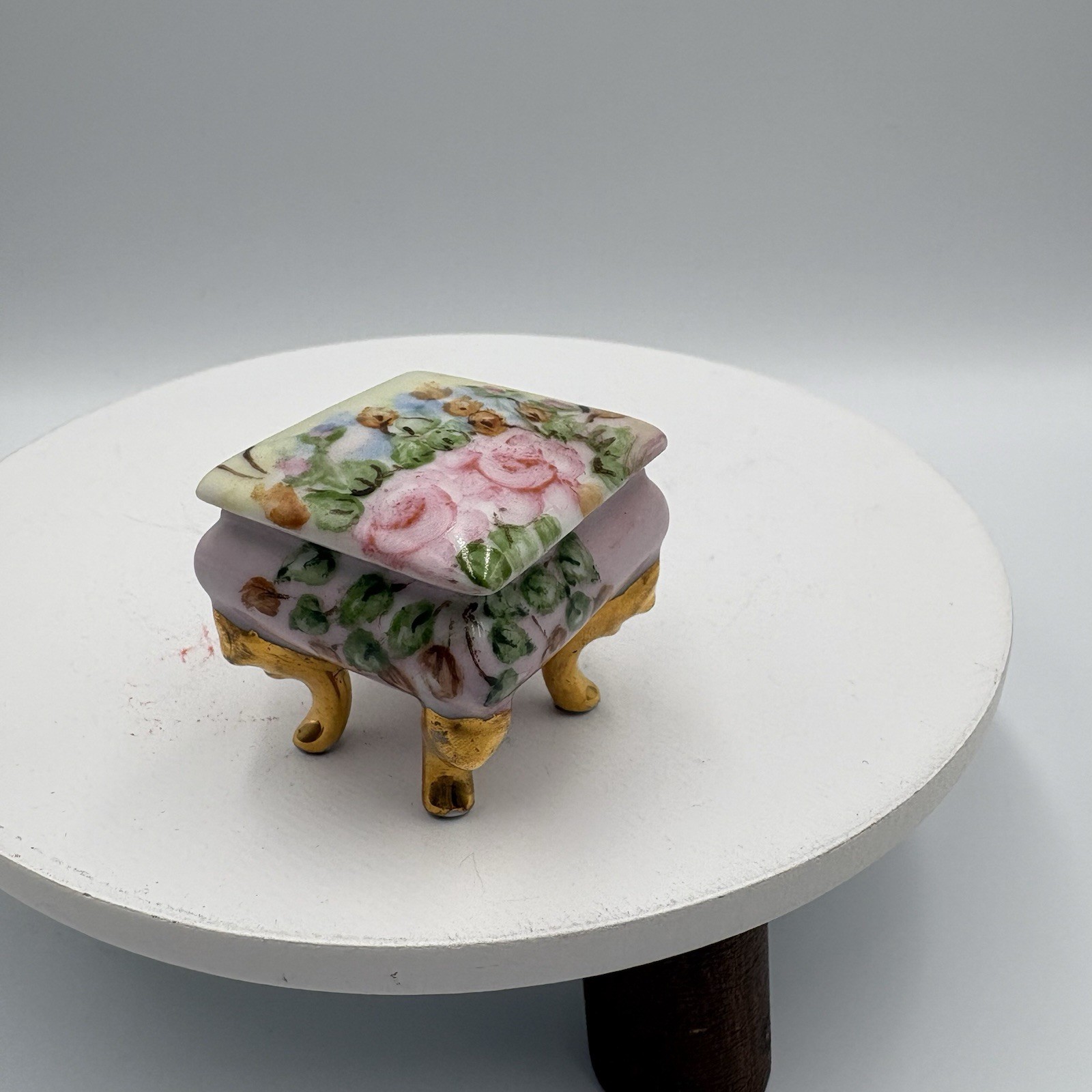 Vintage Porcelain Gold Footed Hand Painted Floral Covered Trinket Box Pink