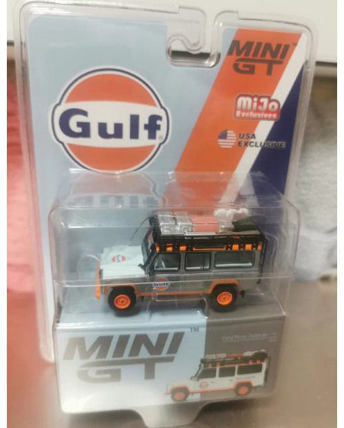 MINI GT Land Rover Defender 110 Gulf Clear Coat Chase 1/64