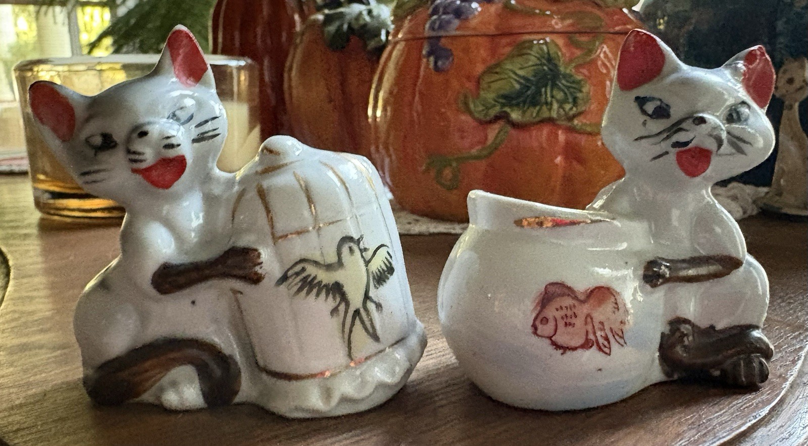 Vintage 50s Si and Am Disney Lady and the Tramp ? Ceramic Planters Vases Siamese
