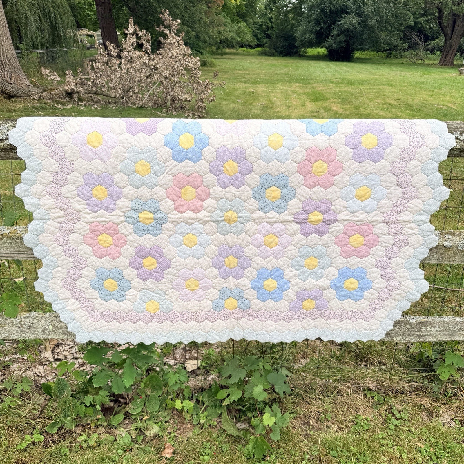 Antique Pastel 1930s Grandmother’s Flower Quilt All Hand Stitched 54” X 38” Antique Pastel 1930s Grandmother’s Flower Quilt All Hand Stitched 54” X 38”