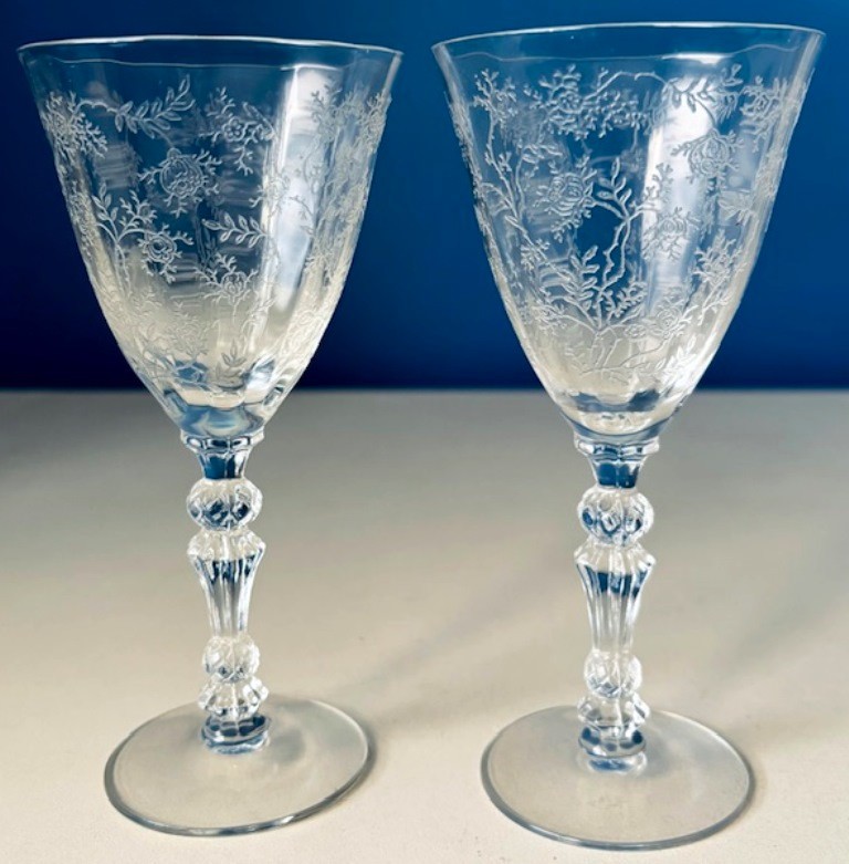PAIR OF VTG FOSTERIA CHINTZ ETCHED PATTERN 338 CRYSTAL CLARET WINE GLASSES-MINT