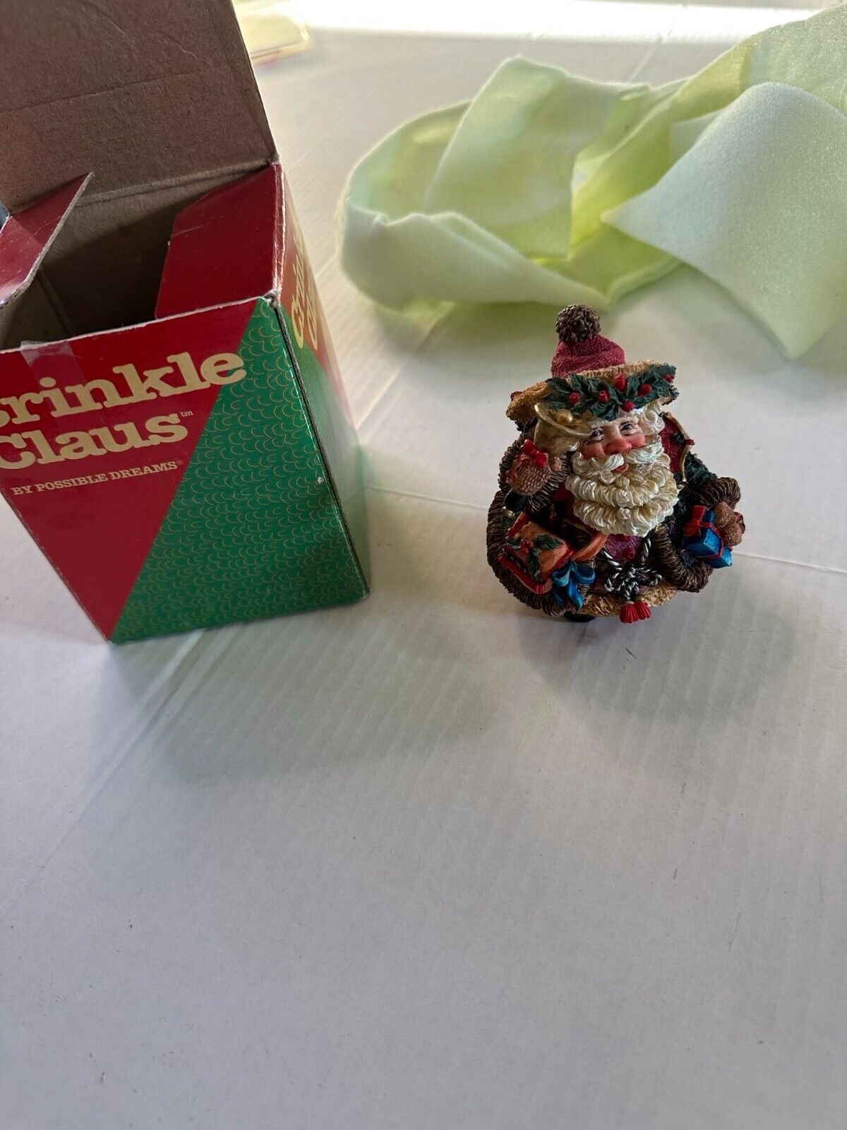 Crinkle Claus Santa 1995 Possible Dreams Resin Original Box
