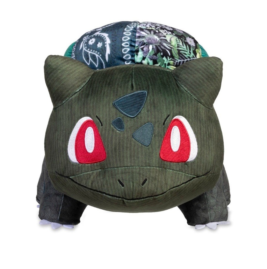 Sean Wotherspoon × Pokémon Center: Bulbasaur Plush