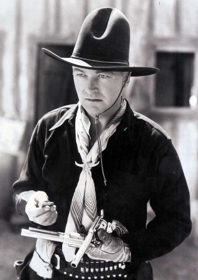 WILLIAM BOYD as HOPALONG CASSIDY Retro  Cowboy Western Picture Photo 6\