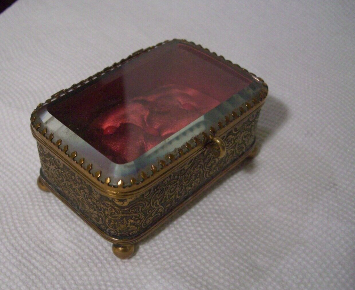 Antique VICTORIAN Bronze ORMOLU JEWELRY CASKET BOX Beveled Glass, GOLD GILT