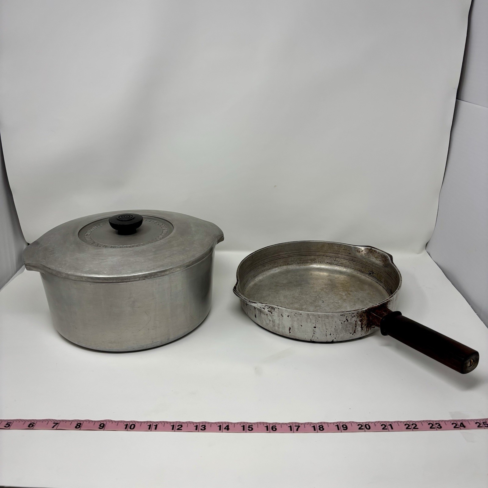 Vintage Magnalite GHC 5248 5QT Stock Pot & 5610 10” Skillet Set w/ Lid