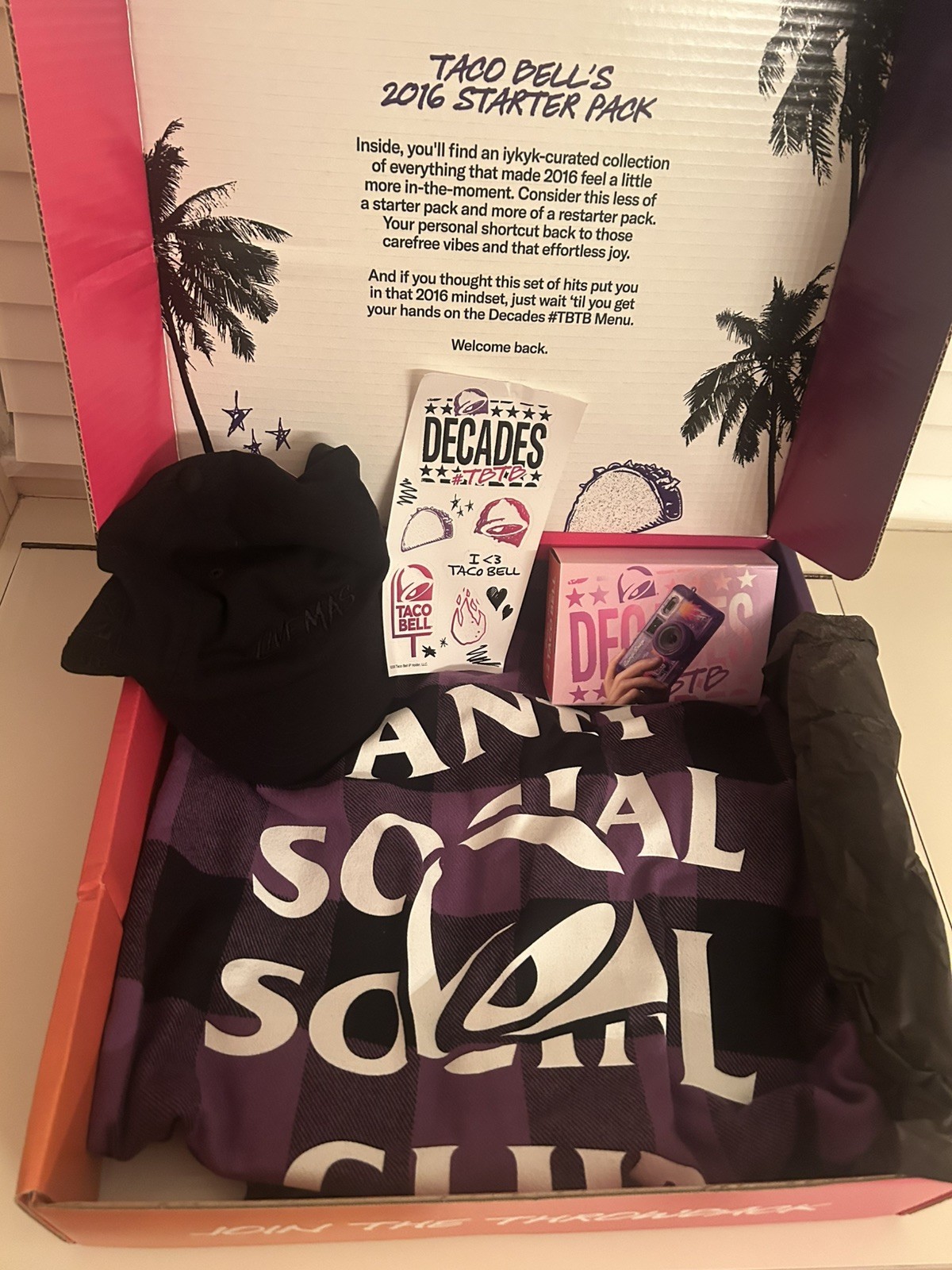 Full Set Taco Bell Decades 2016 Box - 1/500 Sweepstakes - Flannel is Size Large