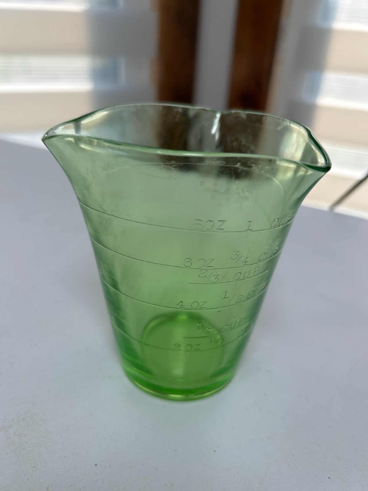 Vintage Federal Uranium Glass 3 Spout Measuring Cup Depression 1 Cup 4.25\