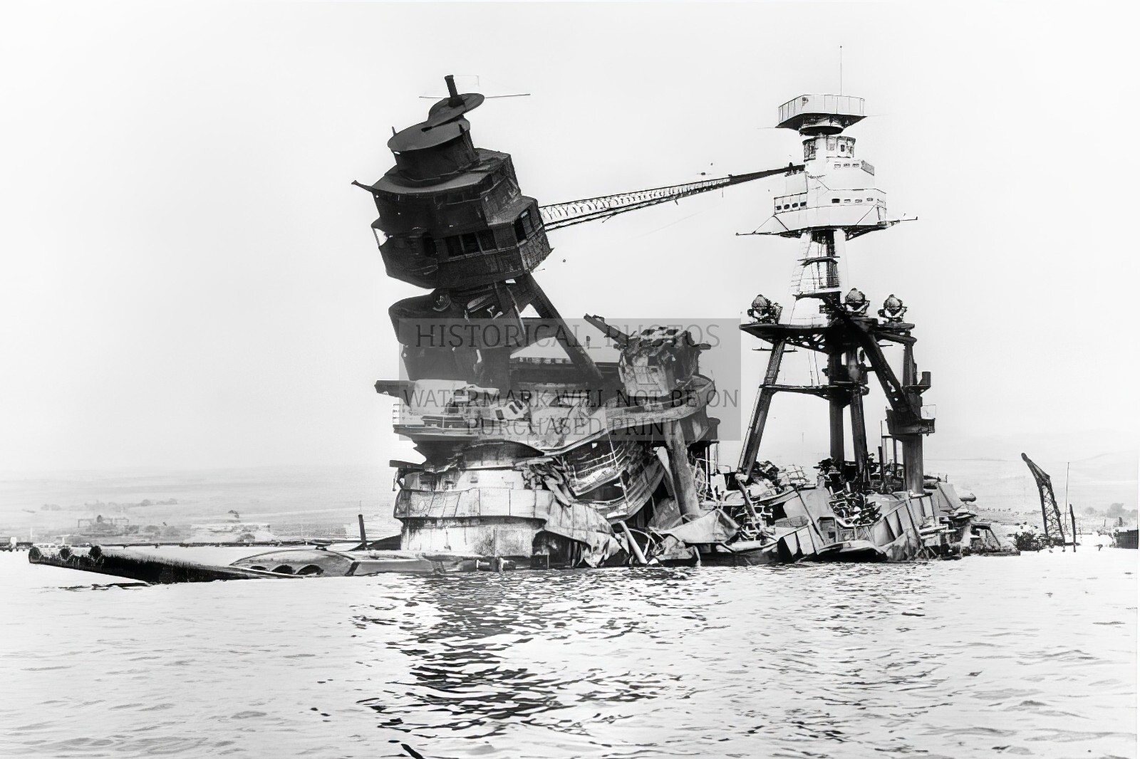 USS ARIZONA BATTLESHIP SUNK AFTER PEARL HARBOR ATTACK U.S. NAVY WW2 4X6 POSTCARD
