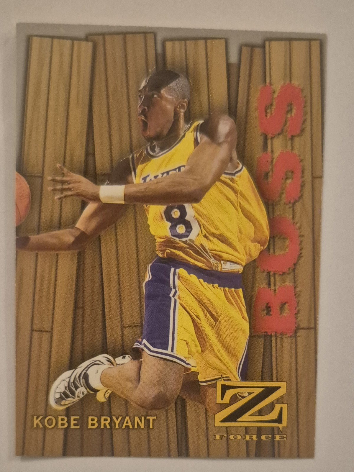 SkyBox Z-Force 1997-98 Kobe Bryant Lakers Insert #3 of 20/B Slam Dunk