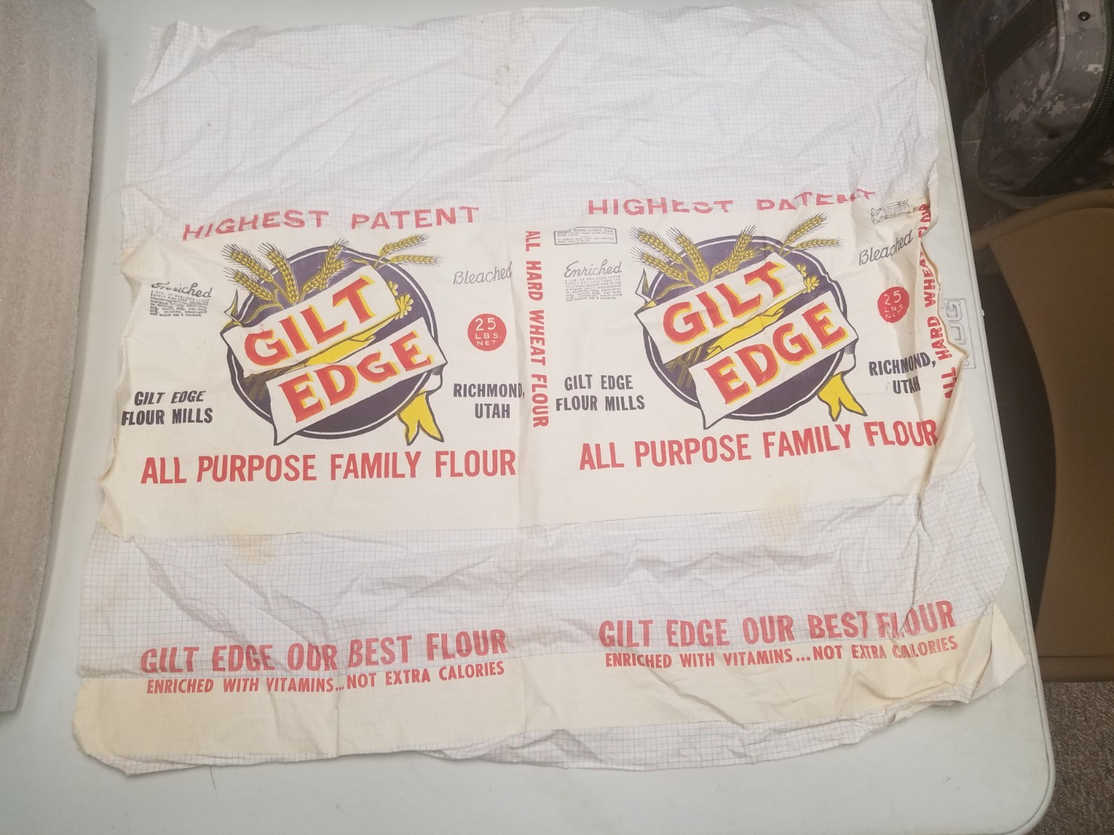 Vintage Bemis Gilt Edge 25 lb Flour Sack (