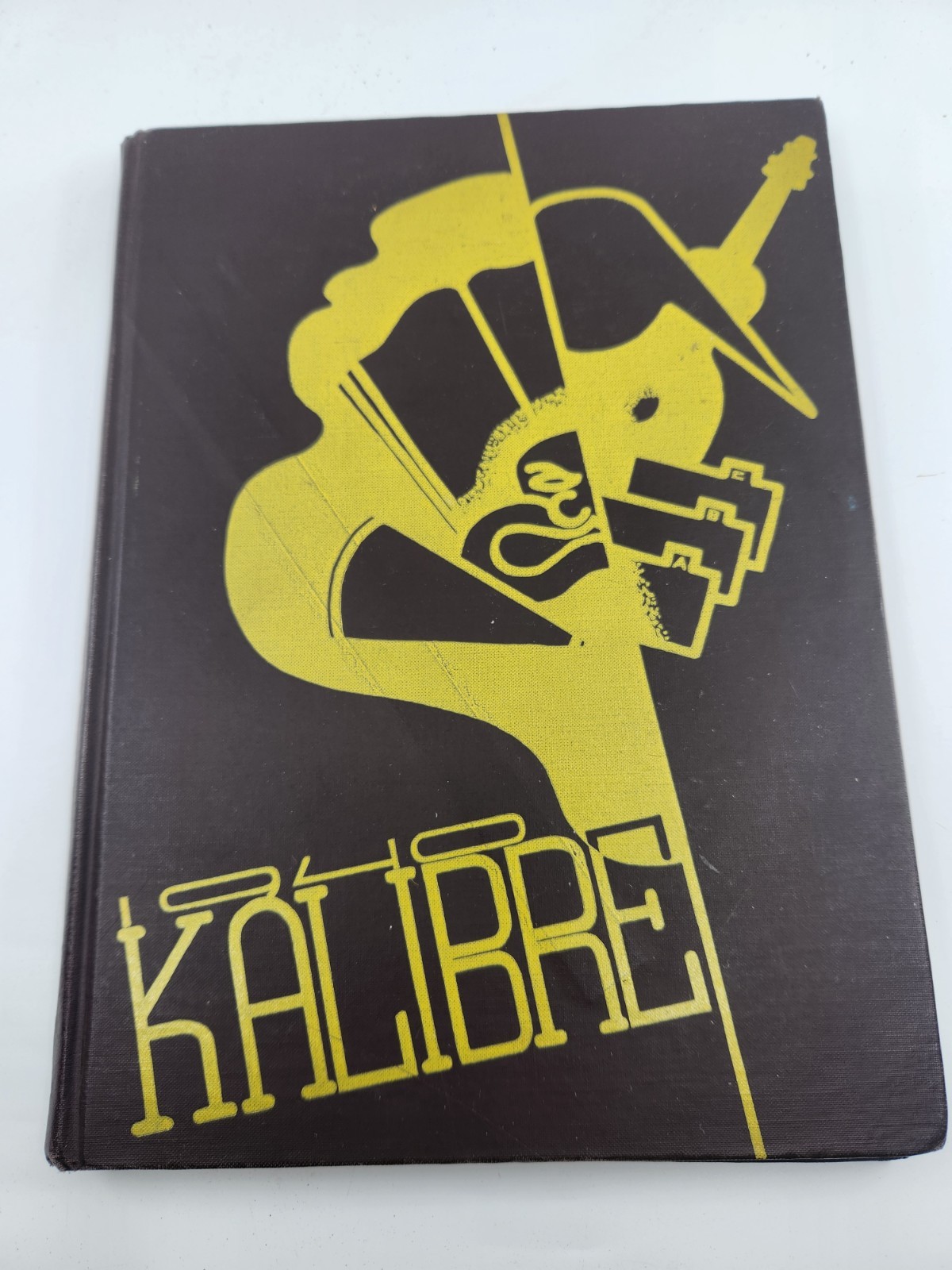 1940 DeKalb Township High School Yearbook - DeKalb, Illinois THE KALIBRE 1940 1940 DeKalb Township High School Yearbook - DeKalb, Illinois THE KALIBRE 1940