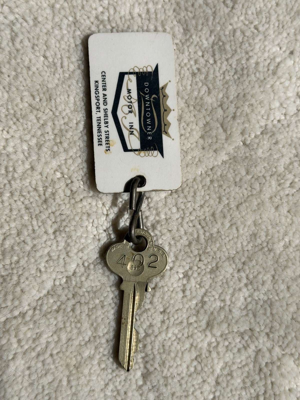 Vintage Downtowner Motor Inn Motel Key Fob Room 402 Kingsport Tennessee Vintage Downtowner Motor Inn Motel Key Fob Room 402 Kingsport Tennessee