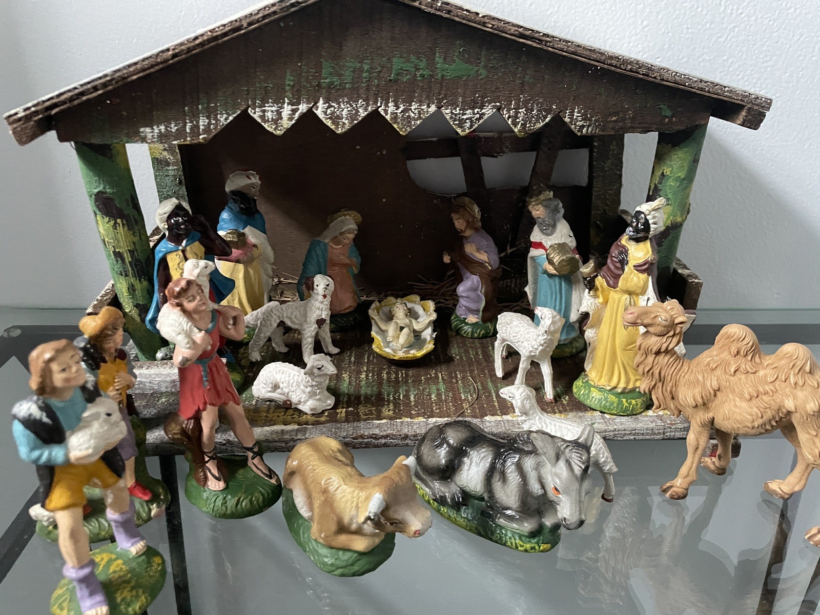 Vintage Italian Nativity Set Christmas  Scene Stable Figures Made Italy
