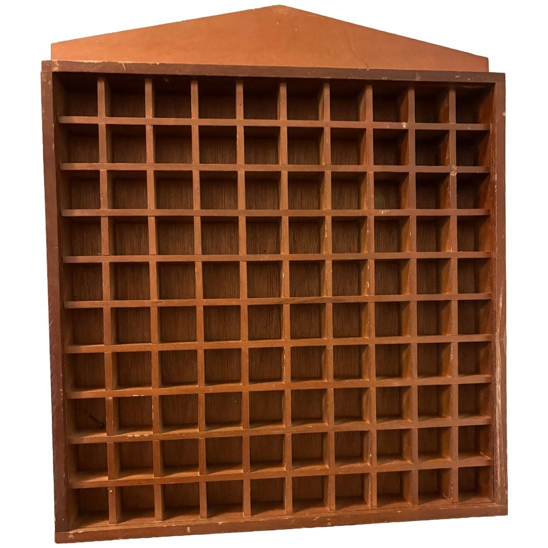 Vintage Wooden Thimble Display Case 100 Cubbies 40 Thimbles Trinket Lot