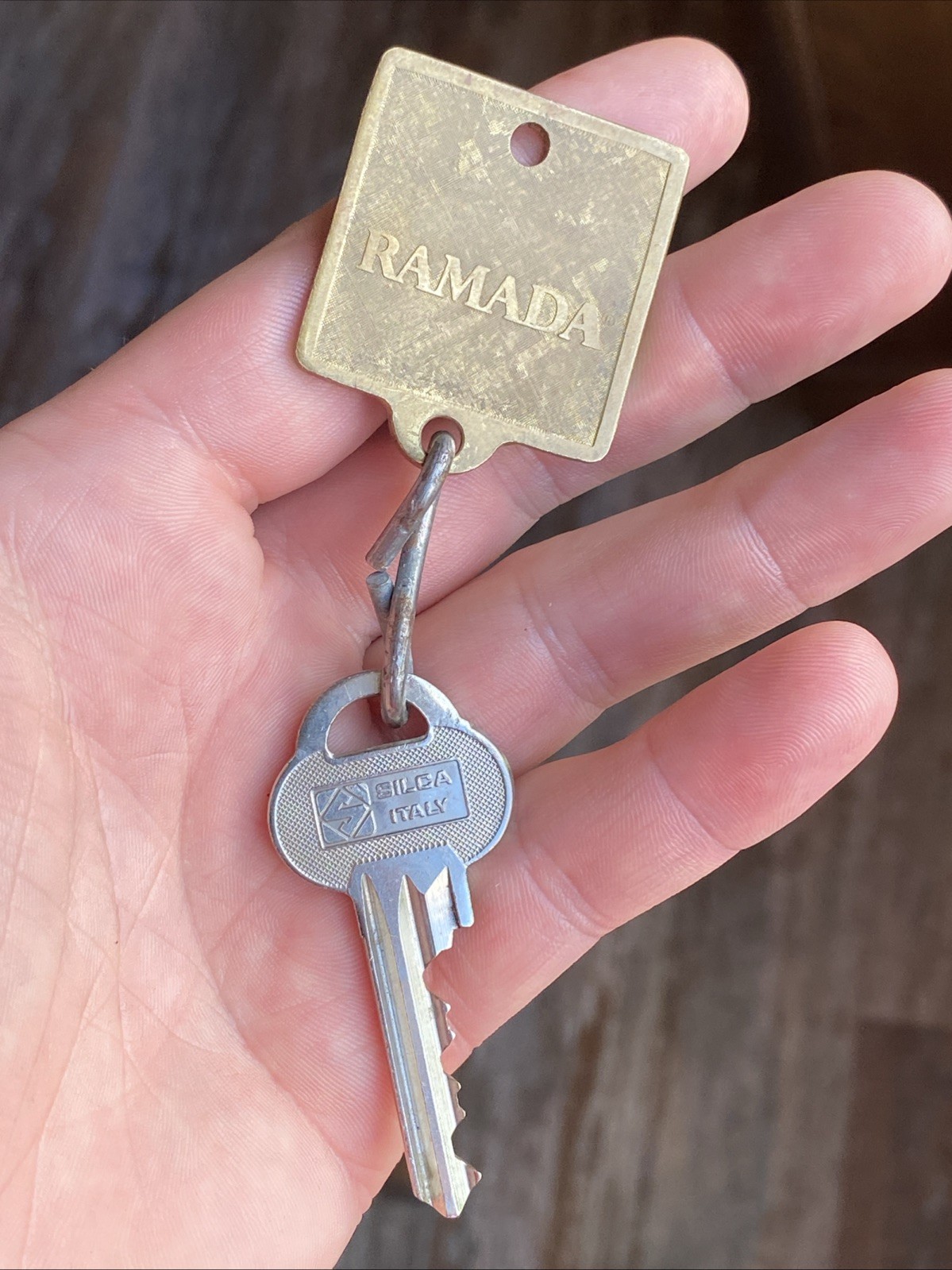 Ramada Inn Hotel Motel Room Key Fob & Silca Italy N 542 Key BRASS BRONZE Metal
