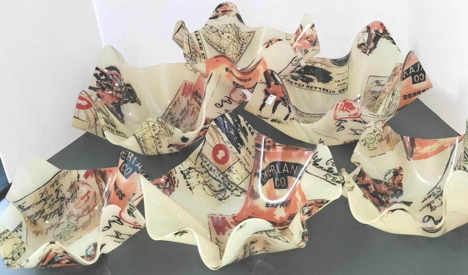 UNUSED 6 Piece Set 1970s Acrylic Western Horse Cowboys Serve Bowls GIFT VINTAGE UNUSED 6 Piece Set 1970s Acrylic Western Horse Cowboys Serve Bowls GIFT VINTAGE