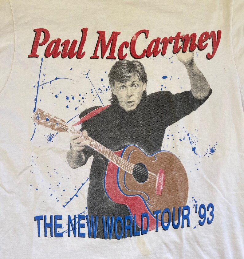 Vtg Paul McCartney Singer New World Tour 1993 T- Shirt Full Size S- 5XL US333 Vtg Paul McCartney Singer New World Tour 1993 T- Shirt Full Size S- 5XL US333