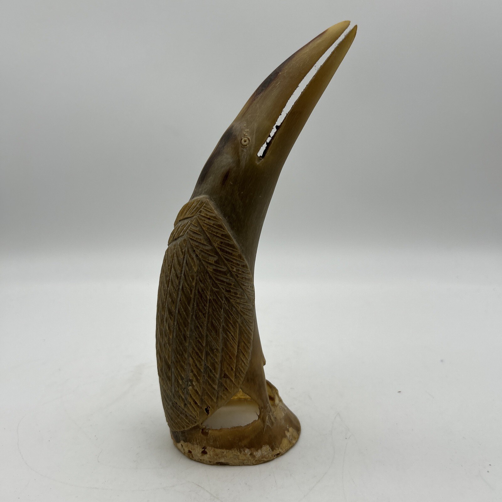 Vtg Hand carved Horn -Bird Wildlife 8” Figurine