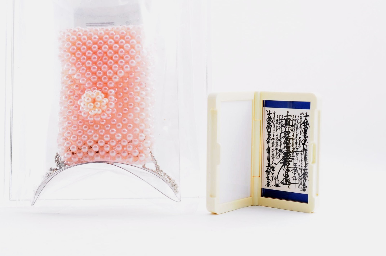 Soka Gakkai Omamori Gohonzon White Ivory Case Pink Beads Necklace Case Japan Soka Gakkai Omamori Gohonzon White Ivory Case Pink Beads Necklace Case Japan
