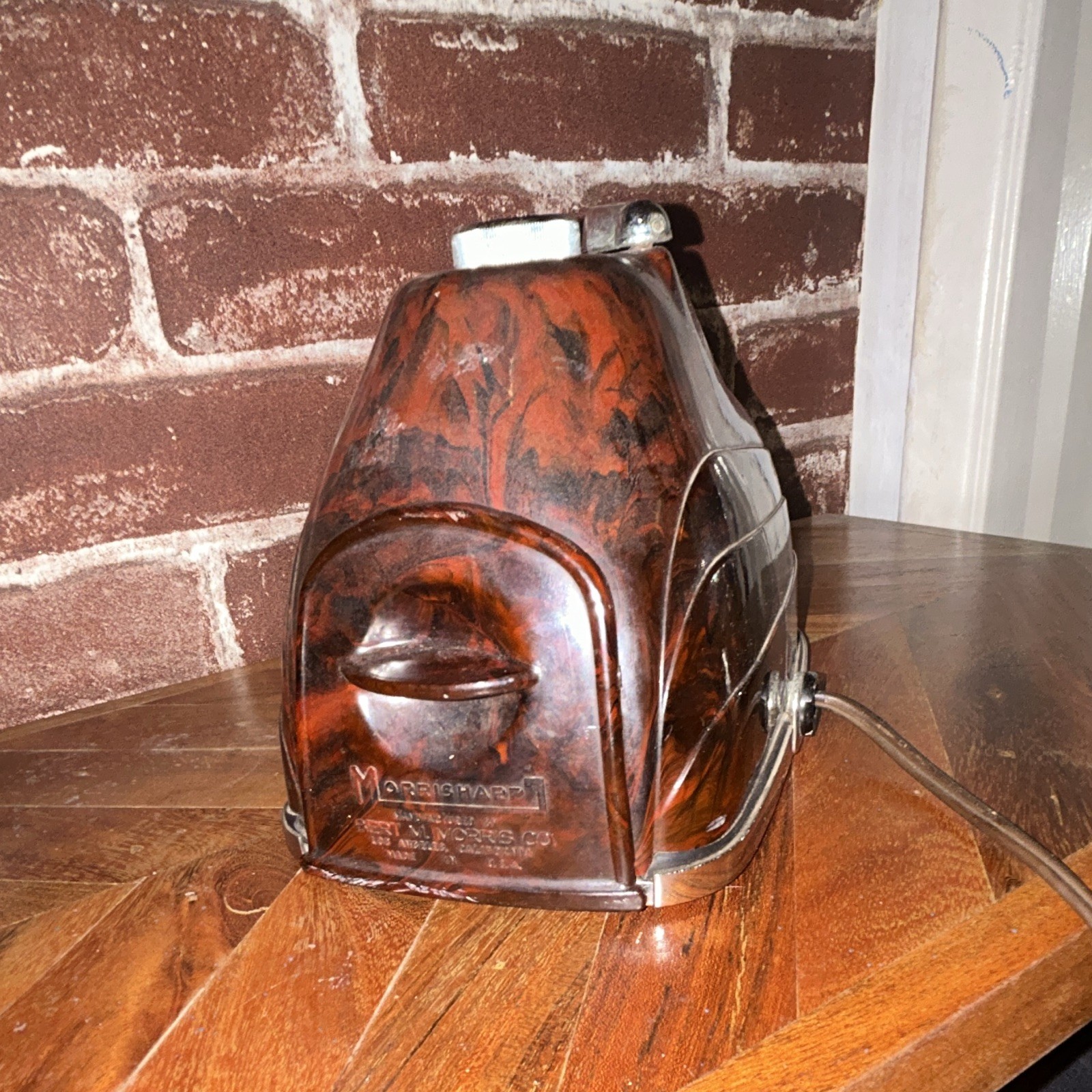 Vintage Morrisharp Electric Pencil Sharpener Art Deco Brown Bakelite Chrome 1940