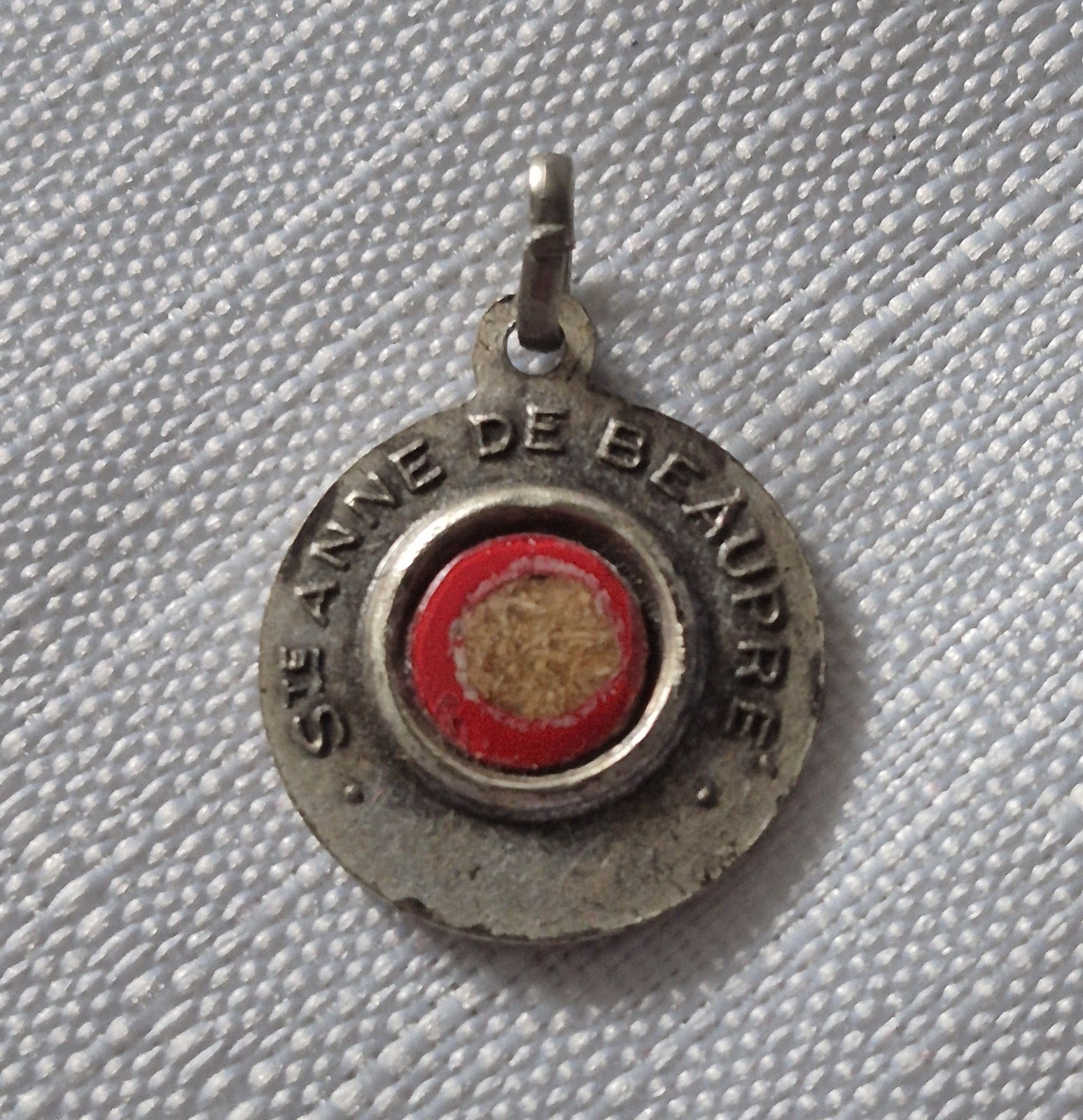 St. Anne De Beaupre Relic Medal Charm Mother of the Virgin Mary VGC 