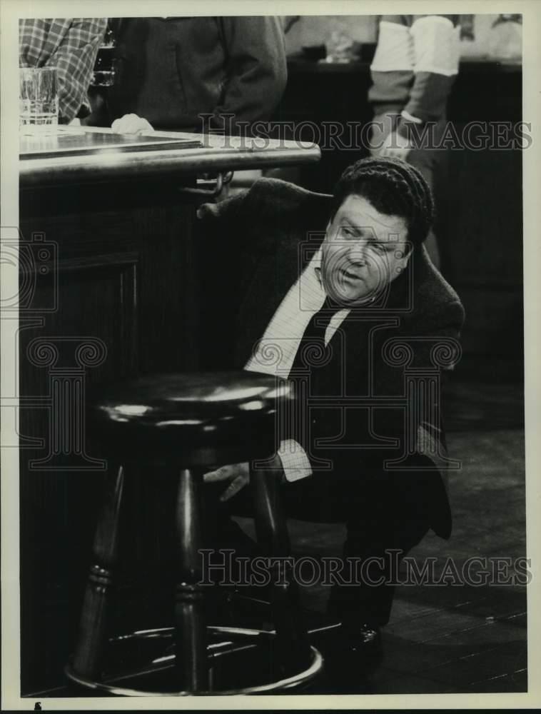 1985 Press Photo George Wendt on \ 1985 Press Photo George Wendt on \