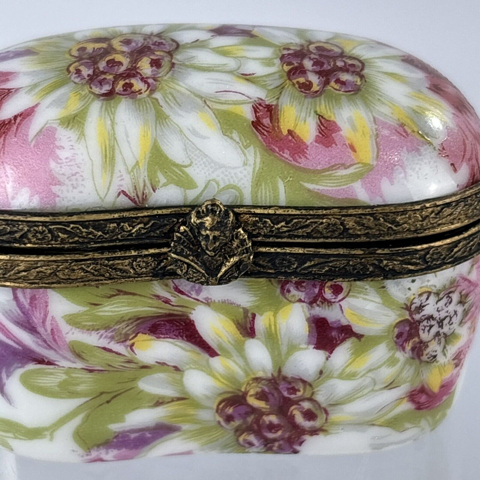 LIMOGES France Vintage Floral 2” Trinket Box Porcelain & Brass Queen? Closure