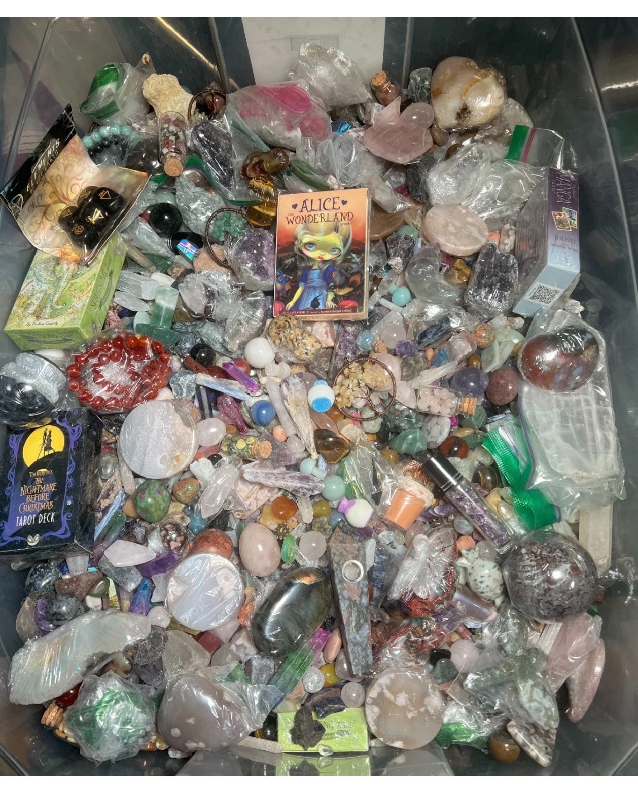 Crystal 3.5lb Mystery Scoop - also comes with 1–2 mystery Crystal 3.5lb Mystery Scoop - also comes with 1–2 mystery