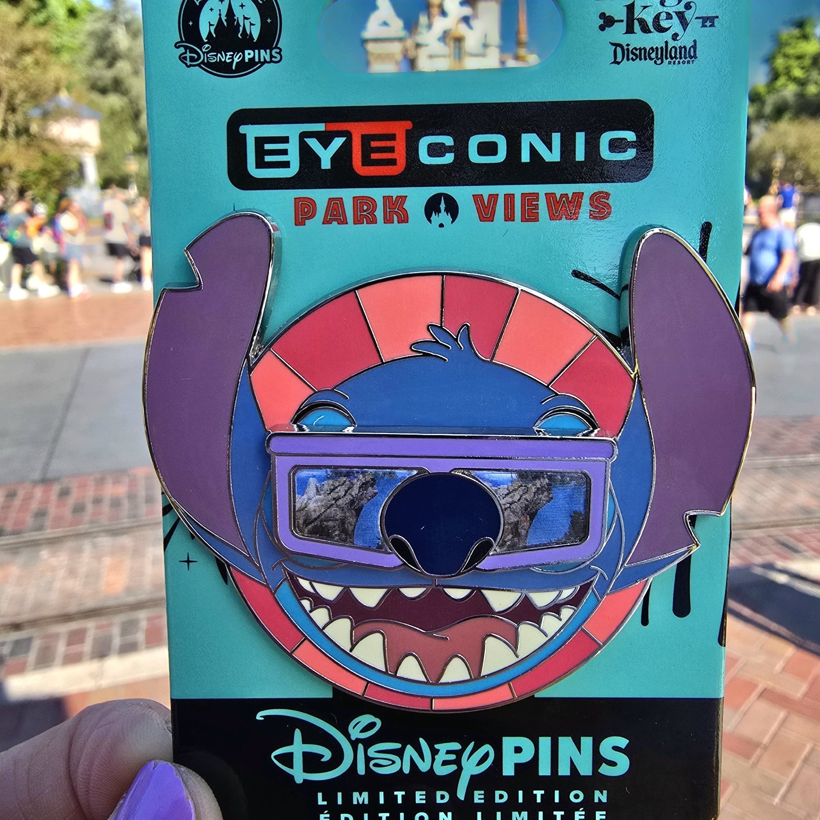 Disney 2026 Eyeconic Stitch Park Views LE 3000 Magic Key Quarterly Pin 4 Of 4