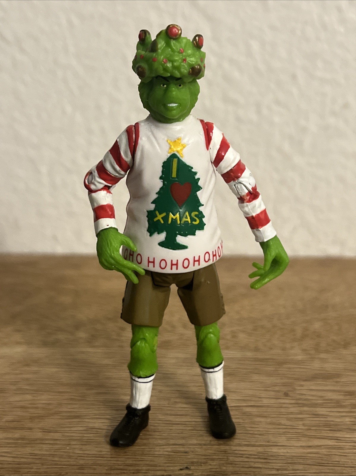 The Grinch Ugly Sweater How The Grinch Stole Christmas 4” Figure Rare 2000 Toy The Grinch Ugly Sweater How The Grinch Stole Christmas 4” Figure Rare 2000 Toy