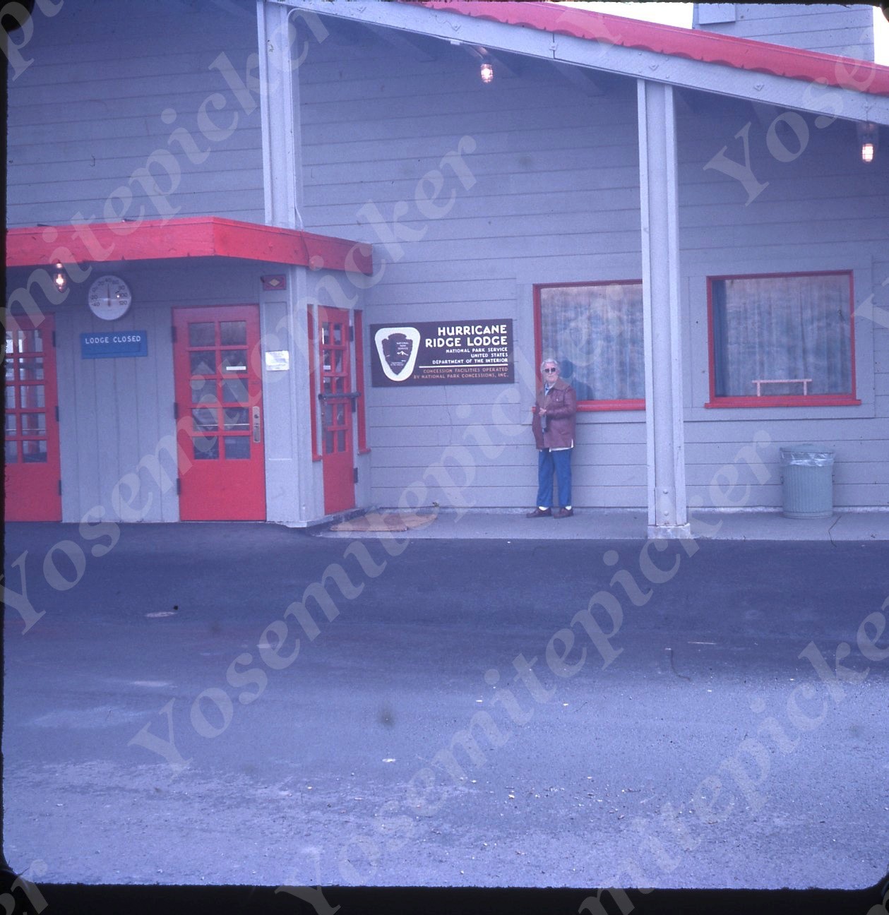 SL19 Original slide 1977  Hurricane Ridge Lodge National Park 350a