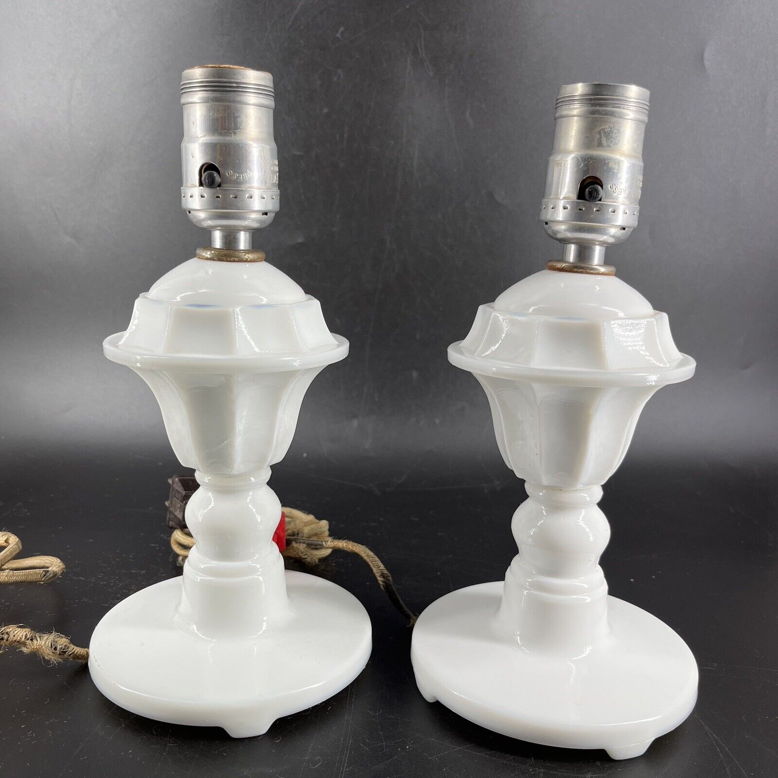 Vintage Leviton Art Deco White Milk Glass Lamps Boudoir Tabletop Nightstand Pair