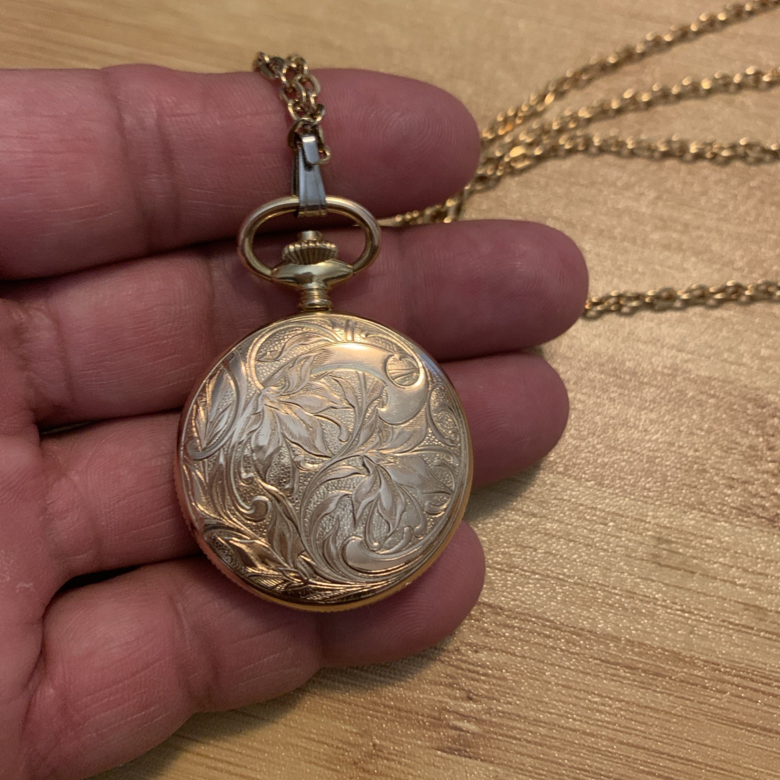 Vintage MAJESTIME 17 Jewels Shockabsorber Mechanical Wind-up Pocket Watch FRANCE