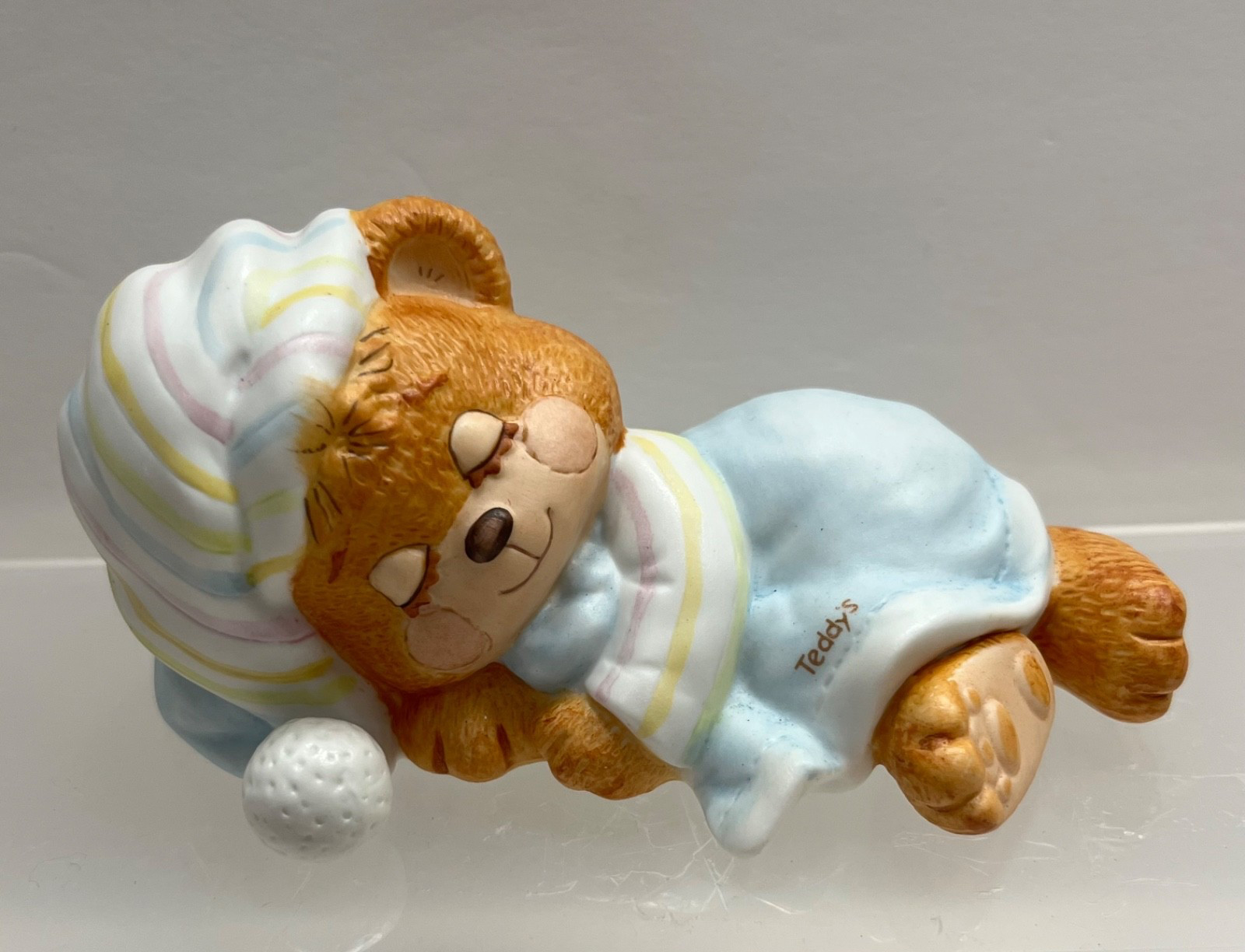 Vintage Morgan 1982 TEDDY BEDDY BEAR Porcelain Figurine Enesco Sleeper Bear