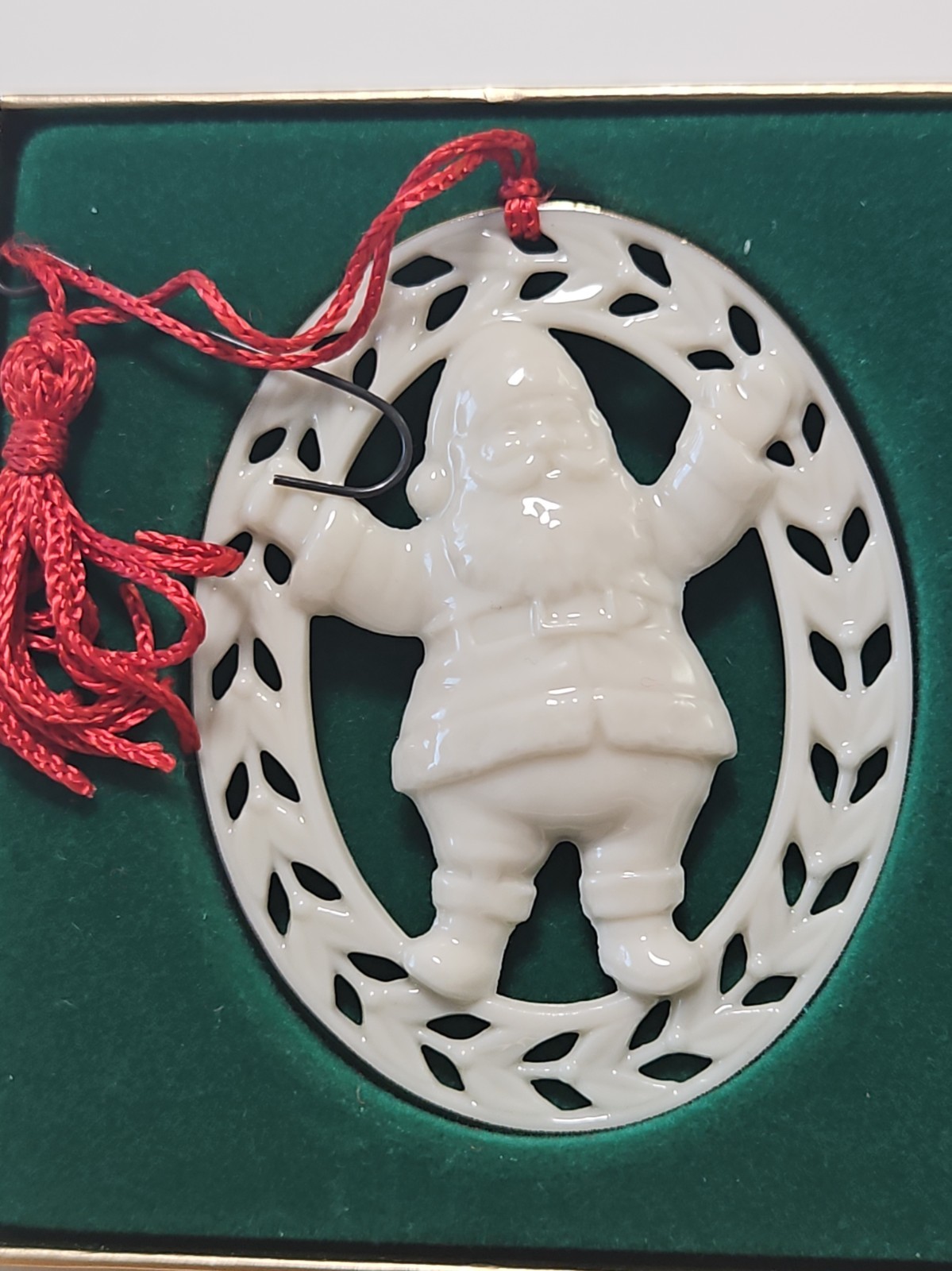 Vintage 1986 Lenox Christmas Orn \