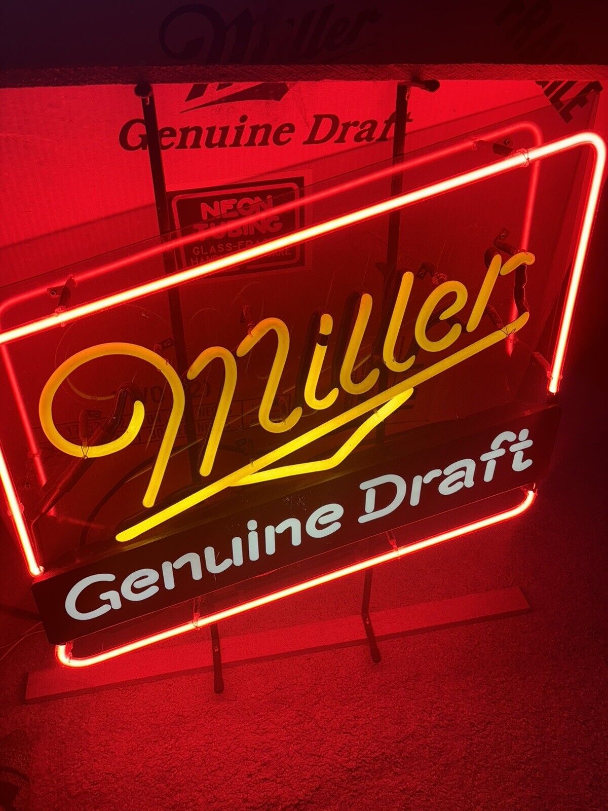 VTG Miller Genuine Draft  Neon Bar Sign Everbright Sign 22.75” X 18.25” Org Box