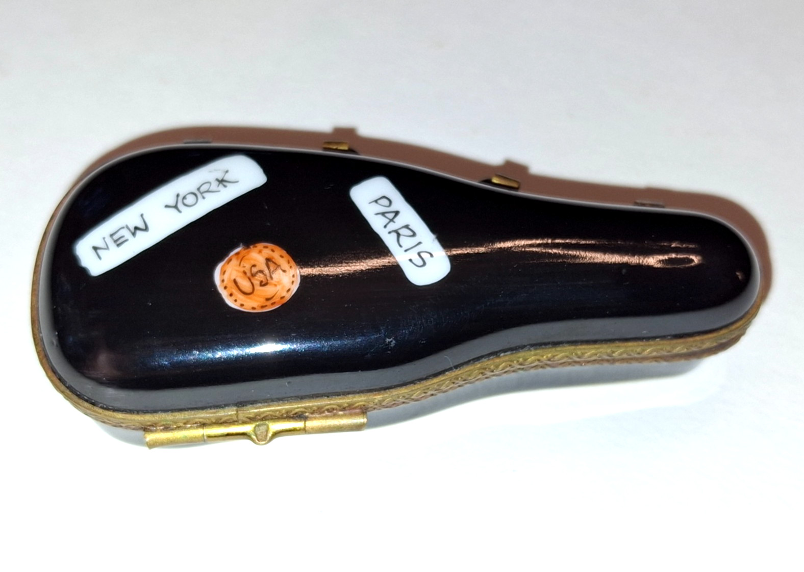 LIMOGES France PEINT MAIN Trinket Box Violin Case New York/Paris Marque Depossee