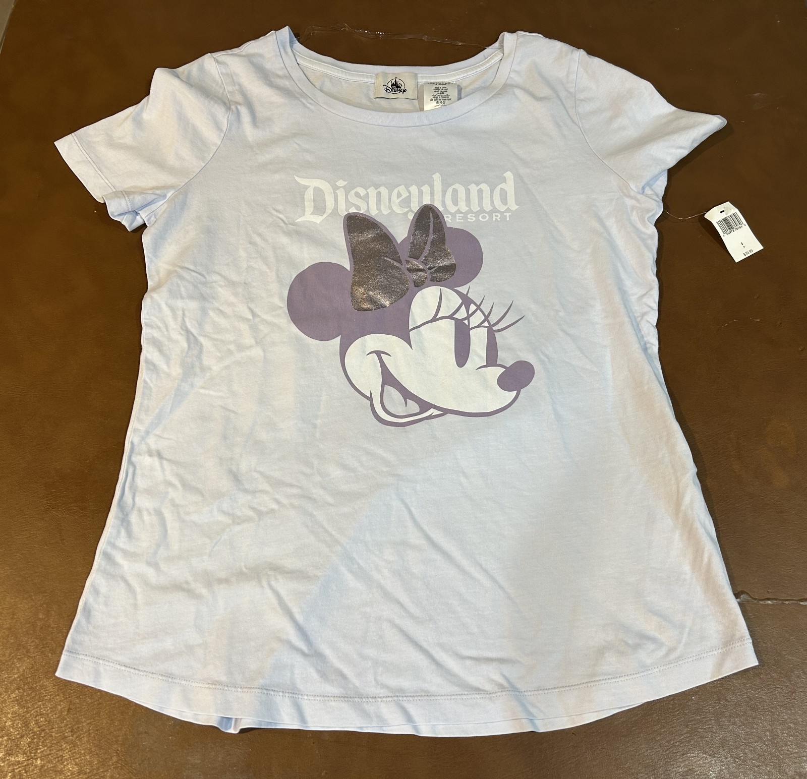 NWT Disneyland Resort small pale blue short sleeve Minnie Mouse T-Shirt Disney