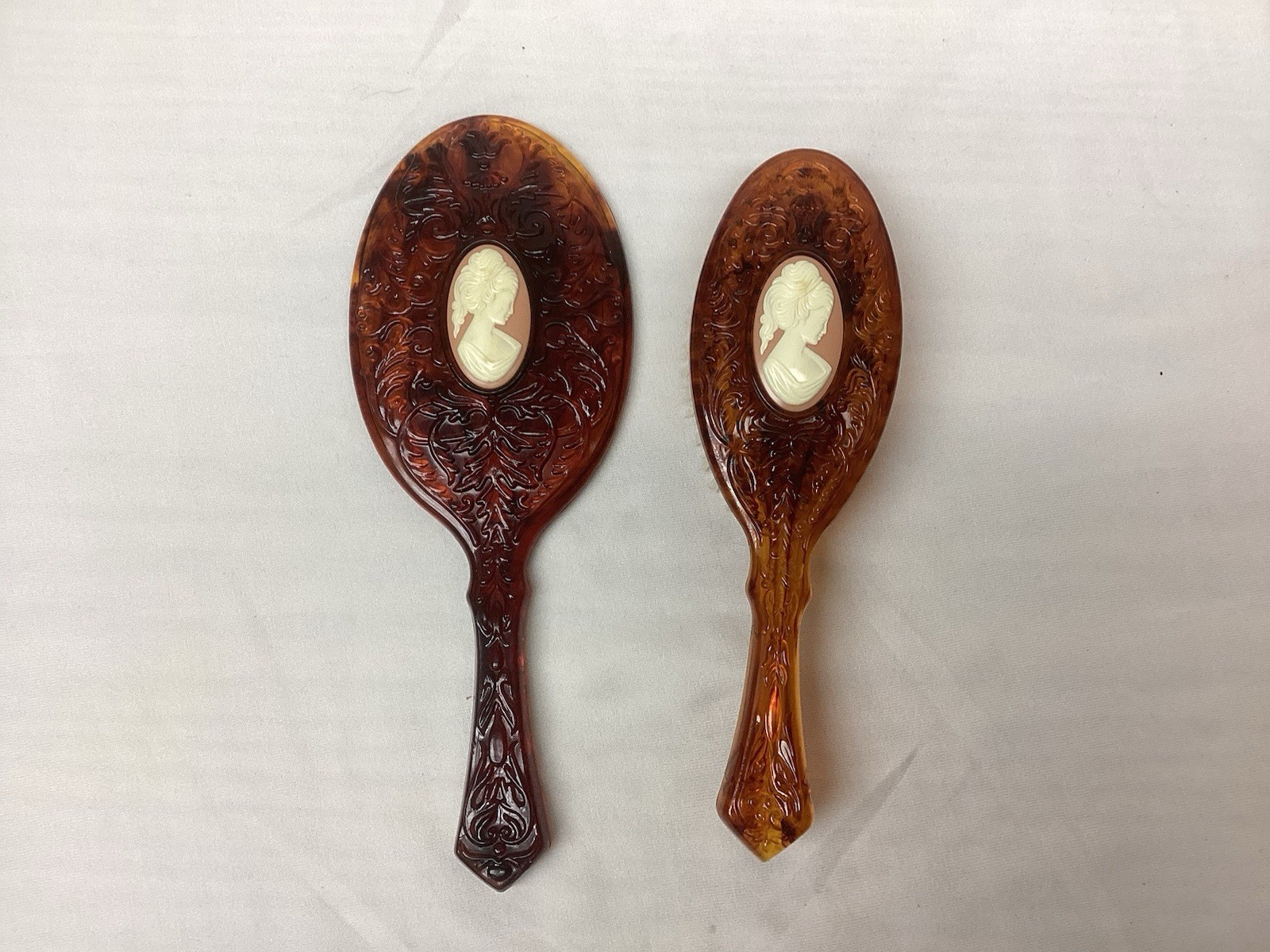 Avon 2 Pc. Lucite Cameo Hair Brush, & Handheld Mirror Vanity Set Vintage