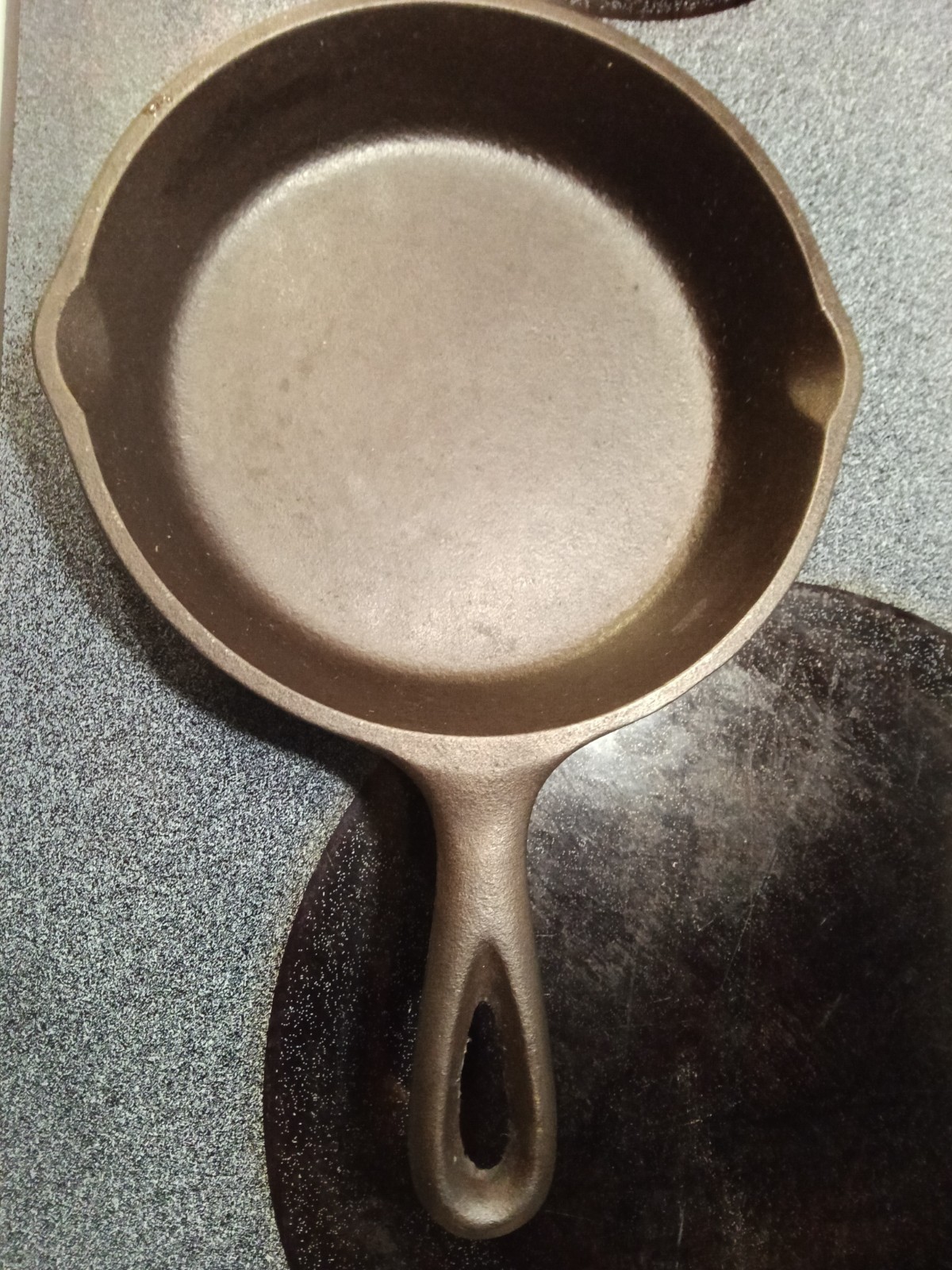 Lodge 3sk vintage cast iron skillet