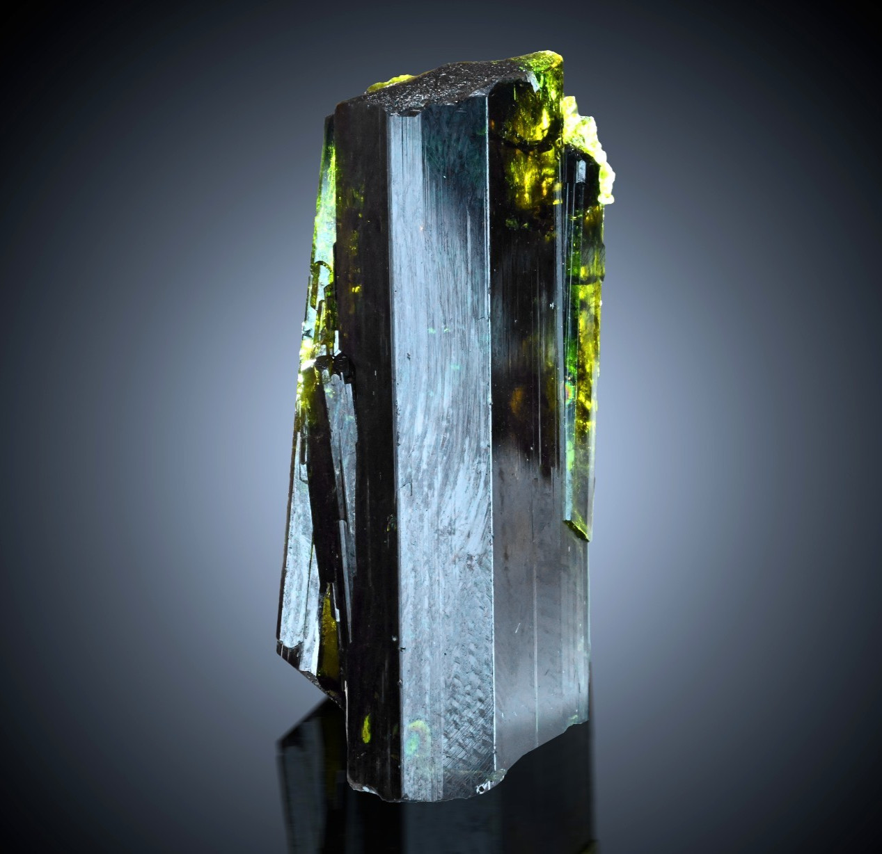 7G Natural Deep Green Epidote Crystal, Healing Mineral Specimen from Pakistan