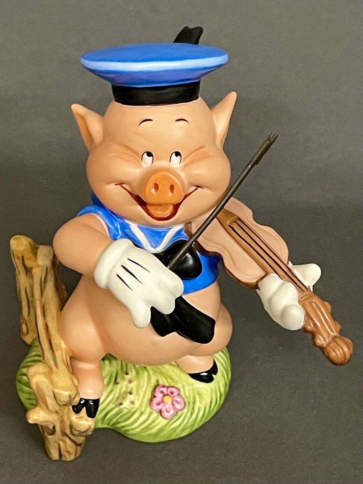 Disney Classics Collection Vintage Collection Three Little Pigs Fiddler Pig