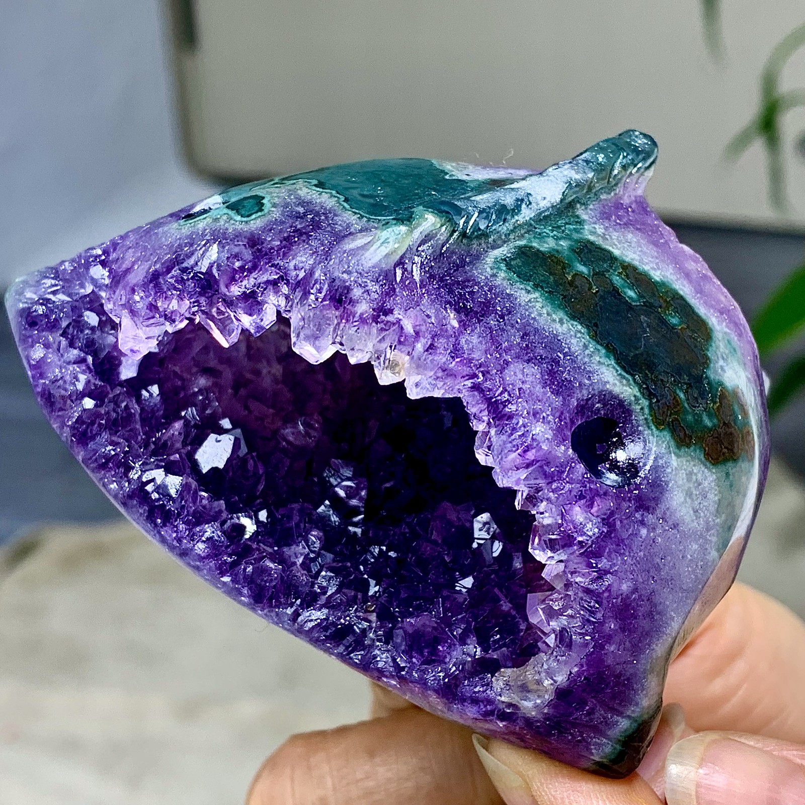 236G Natural Amethyst geode quartz cluster crystal specimen Healing